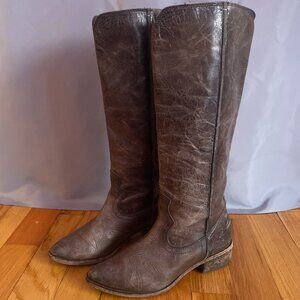 Frye Women's 7 Distressed Leather Western Boots